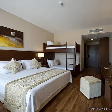 Hotel Roma & (adults Only) 5*