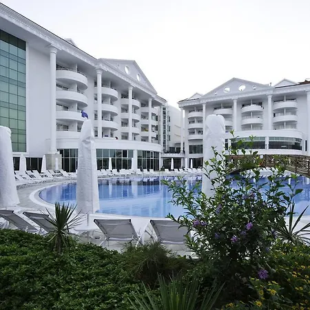 Hotel Roma & (adults Only) 5*