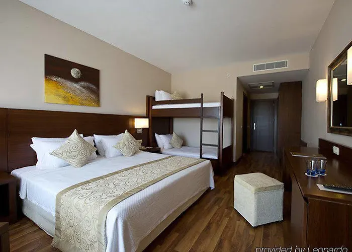 Hotel Roma & (adults Only) 5*